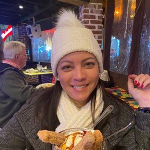 Meet your Posher, Rita